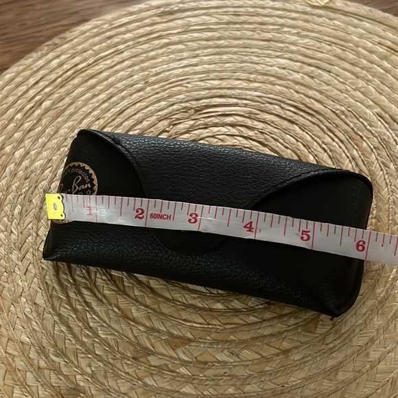Ray-Ban Sunglasses Pouch Case - Picture 7 of 9